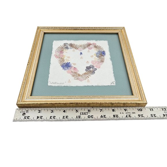 Vintage Heart Picture Shaped Pressed Wildflowers Pink Pastel Decor Framed - Picture 8 of 9